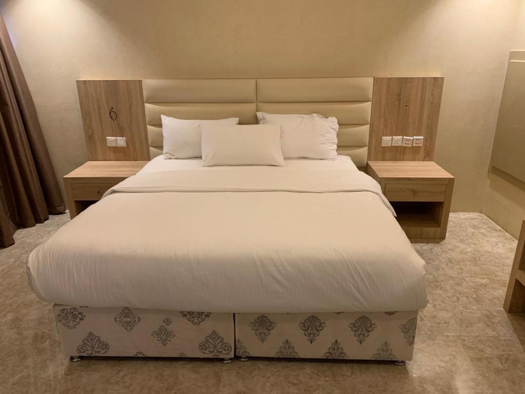 Almakan Hotel 113 Эр-Рияд Экстерьер фото